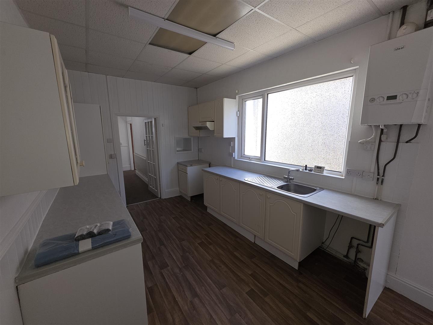 James Street, Llanelli, SA15 1EB